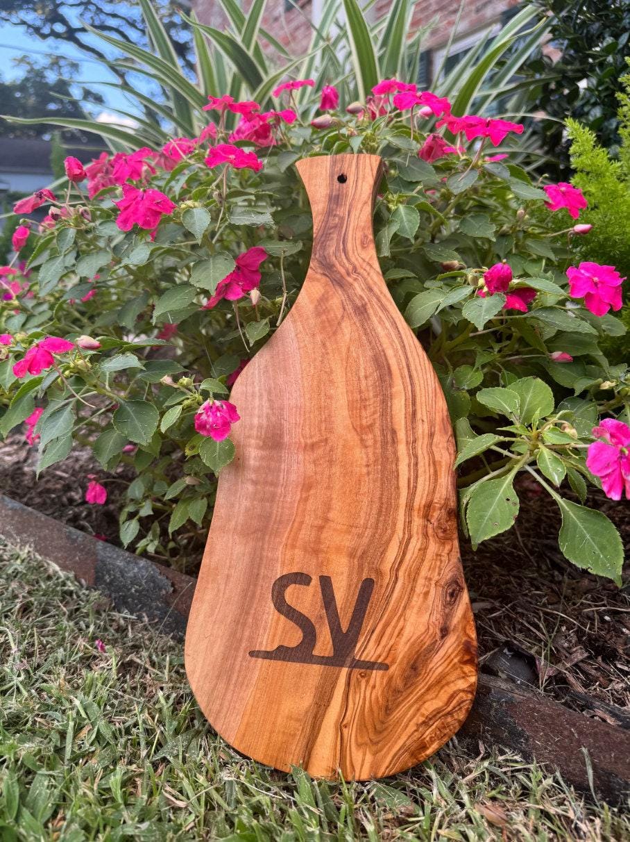 Olive Wood Cutting Board With Handle