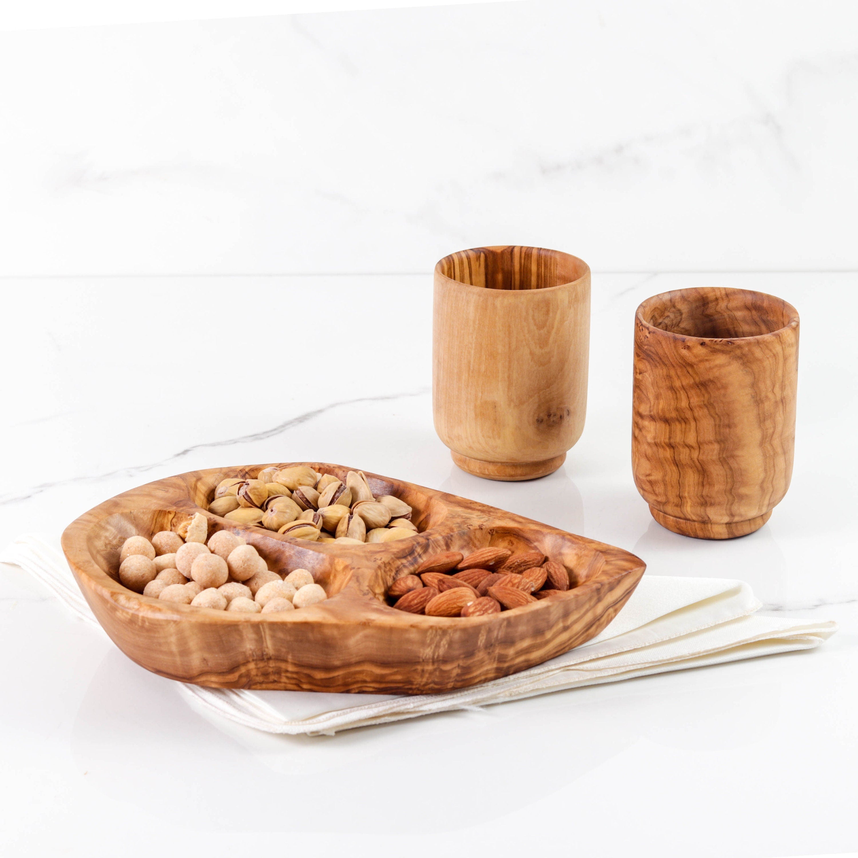 Handmade Olive Wood Appetizer Plate: 3-Section Serving Tray (22 cm)